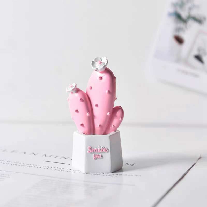 Nordic Simulation Cactus Ornaments Resin Cactus Statue Potted Decoration Crafts Figuine Office Desktop Home Decor: Pink cactus 1 S
