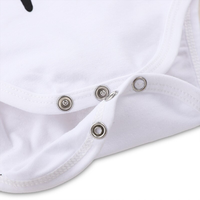 Rolig moster liten man bokstäver vit onesie liten bomull långärmad body spädbarnskläder 0-18m nyfödda pojkekläder