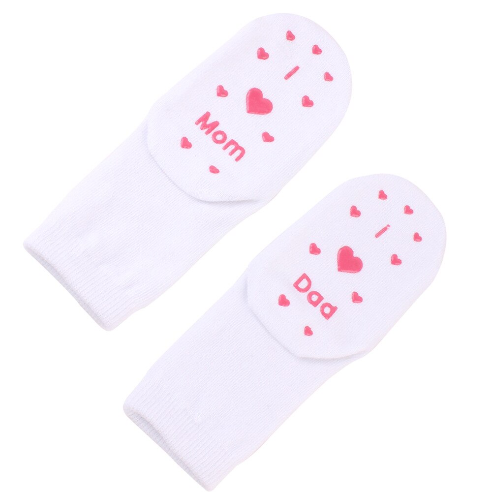 Schattige babysokken van katoen voor jongens en meisjes, witte sokken met letters love mama/papa, antislip sokken voor binnen, grappige kindervoetjeswarmers