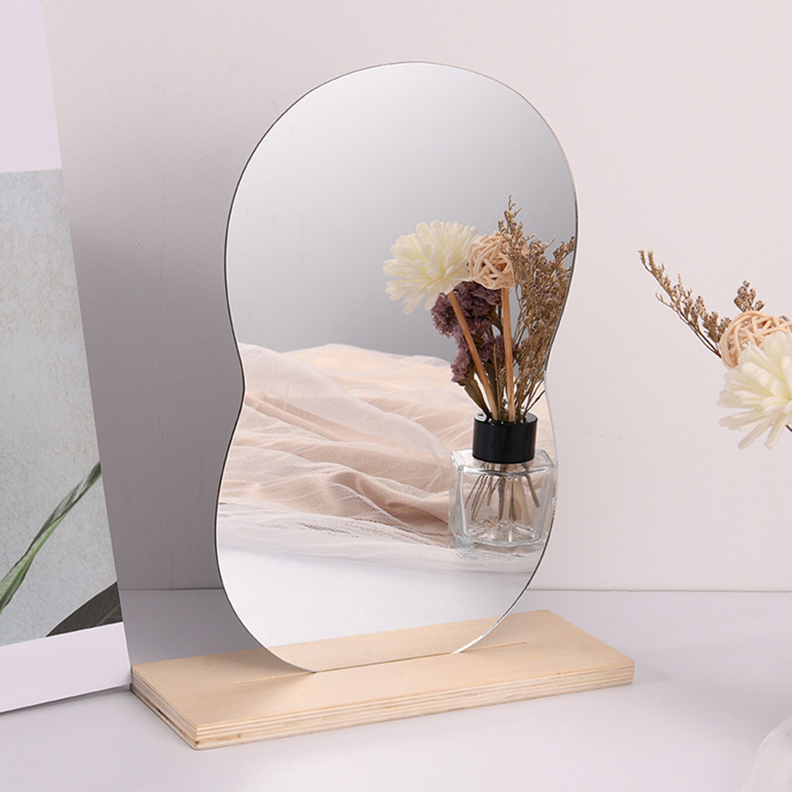Clear Acrylic Wall-Mounted Mirror Retro Bathroom Wall Hanging Makeup Mirror Home Miniature Dressing Mirror: D