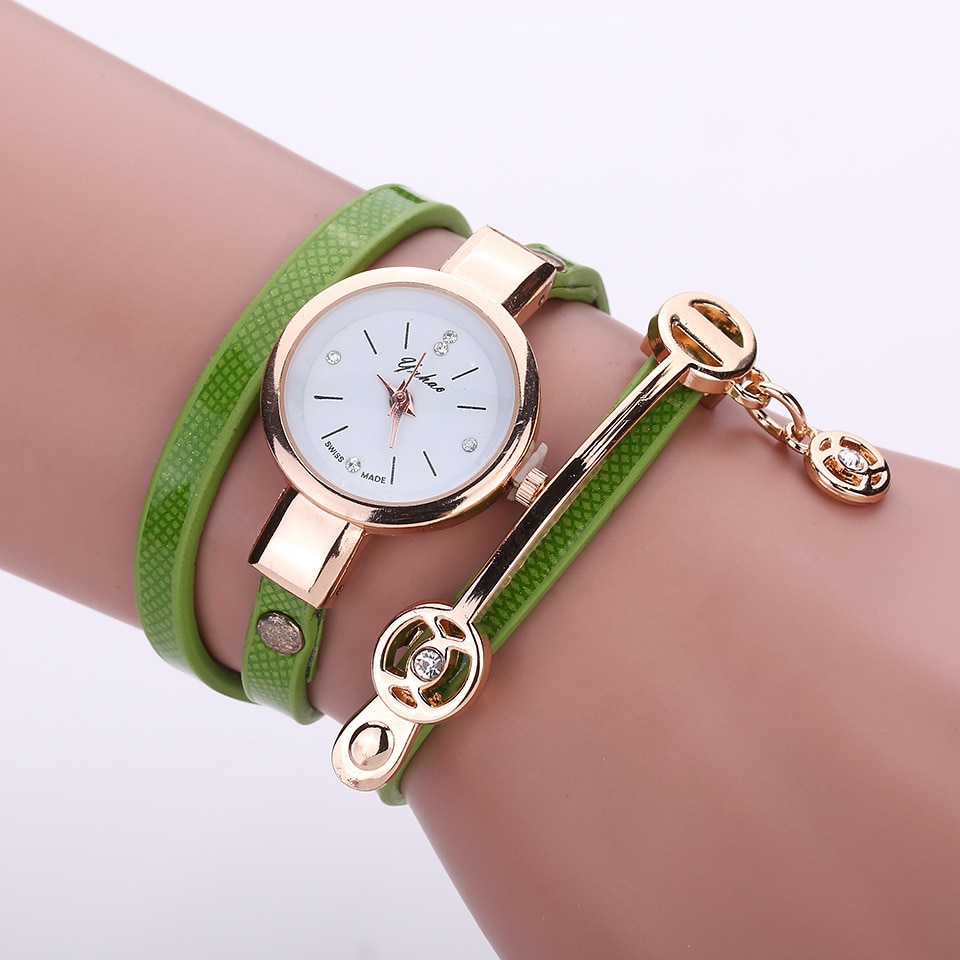 Dameshorloge vrijetijdshorloge met drie cirkels, dames quartzhorloge: Groene kleur