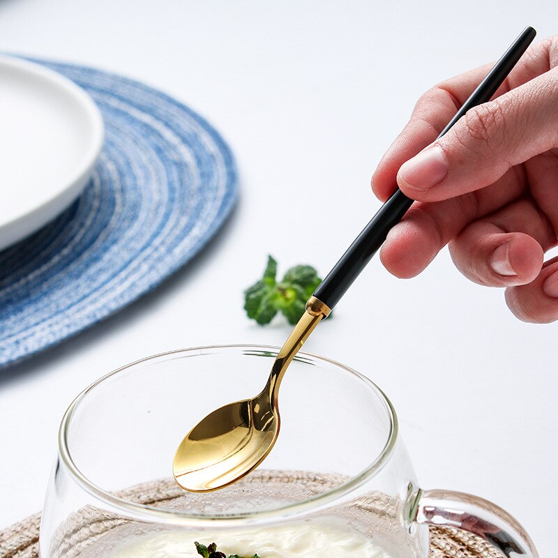 4PC Gold Travel Portable Tableware Cutlery Set 304 Stainless Steel Cheap Black Flatware Food Service Dinnerware Dinner Set