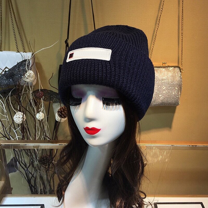 Vrouwenhoed houdt warm in de winter vrije tijd joker: 09