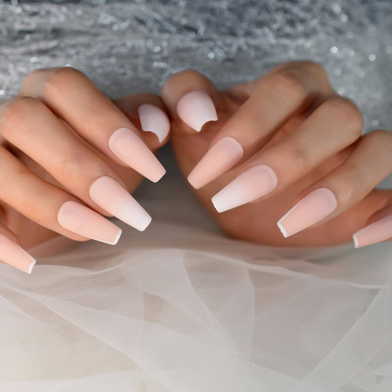 Faux-ongles en forme de cercueil de taille moyenne, couleur lait, jolis ongles, presse sur faux ongles, fournitures pour professionnels, 24 pièces/ensemble