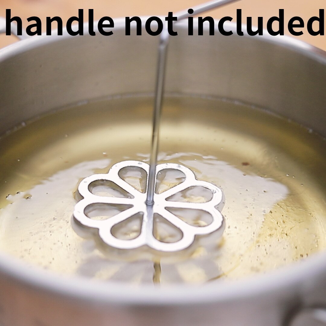 Aluminum Alloy Non-stick Spoon Baking Mold Shredded Radish Shrimp Cake Scoop Deep-Frying Mold Cake Cup Maker Kitchen Gadgets: A Flower