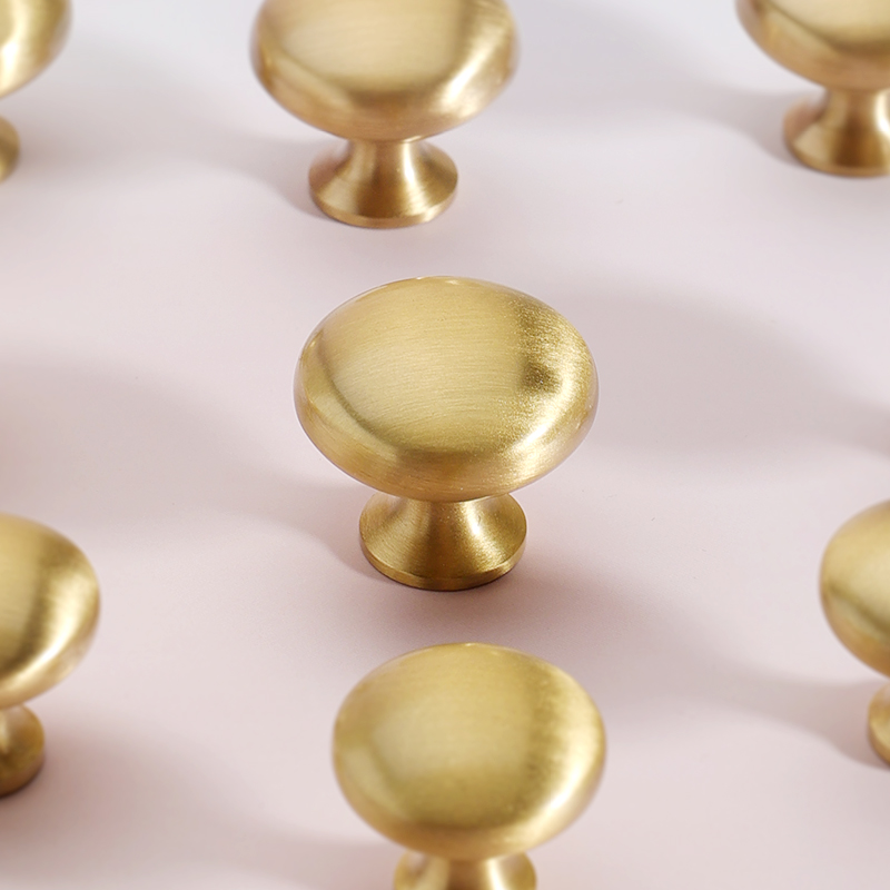 Brass Round Ball Furniture Handles Drawer Knobs Cabinet Gloden Wardrobe Door Pulls Modern Minimalist Bathroom cabinet