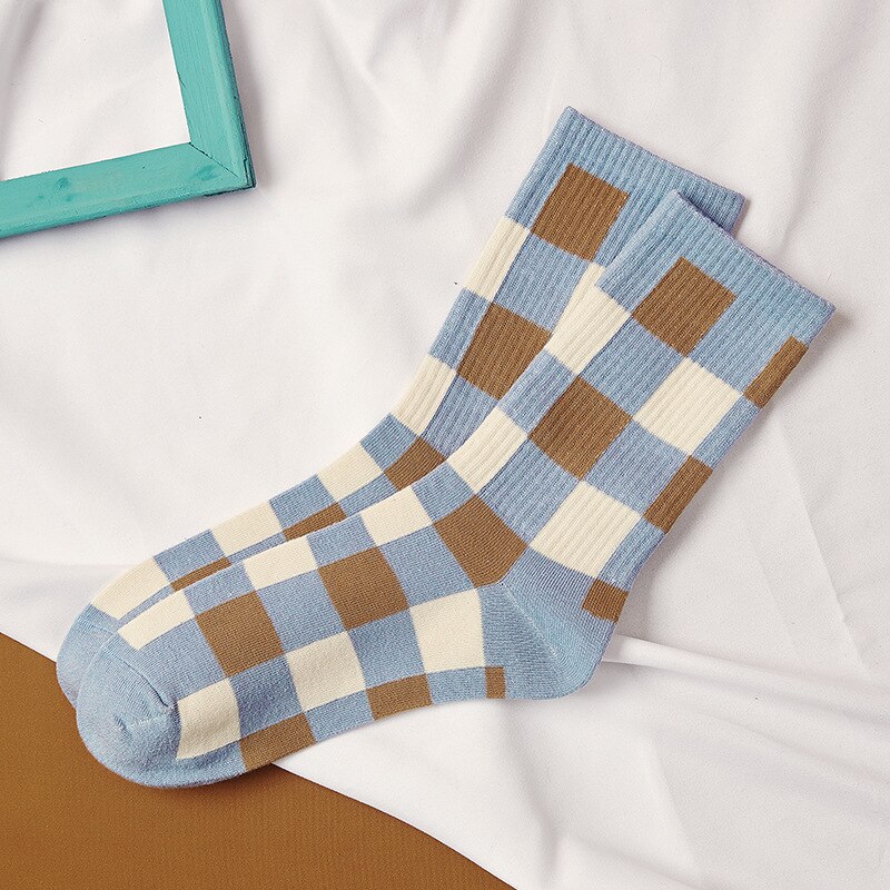 Women's Socks British Plaid Striped Socks Summer Comfortable Harajuku Patchwork Color Retro Long Socks Ladies: Blue Plaid