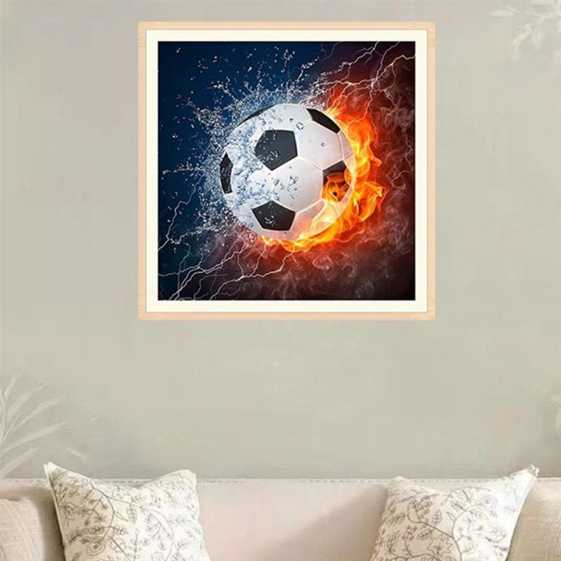 Diy 5d fodbold hængende billede diamantmaleri håndlavet skinnende fodboldtryk 5d vægindretning diamantmosaik  (30 x 30cm)