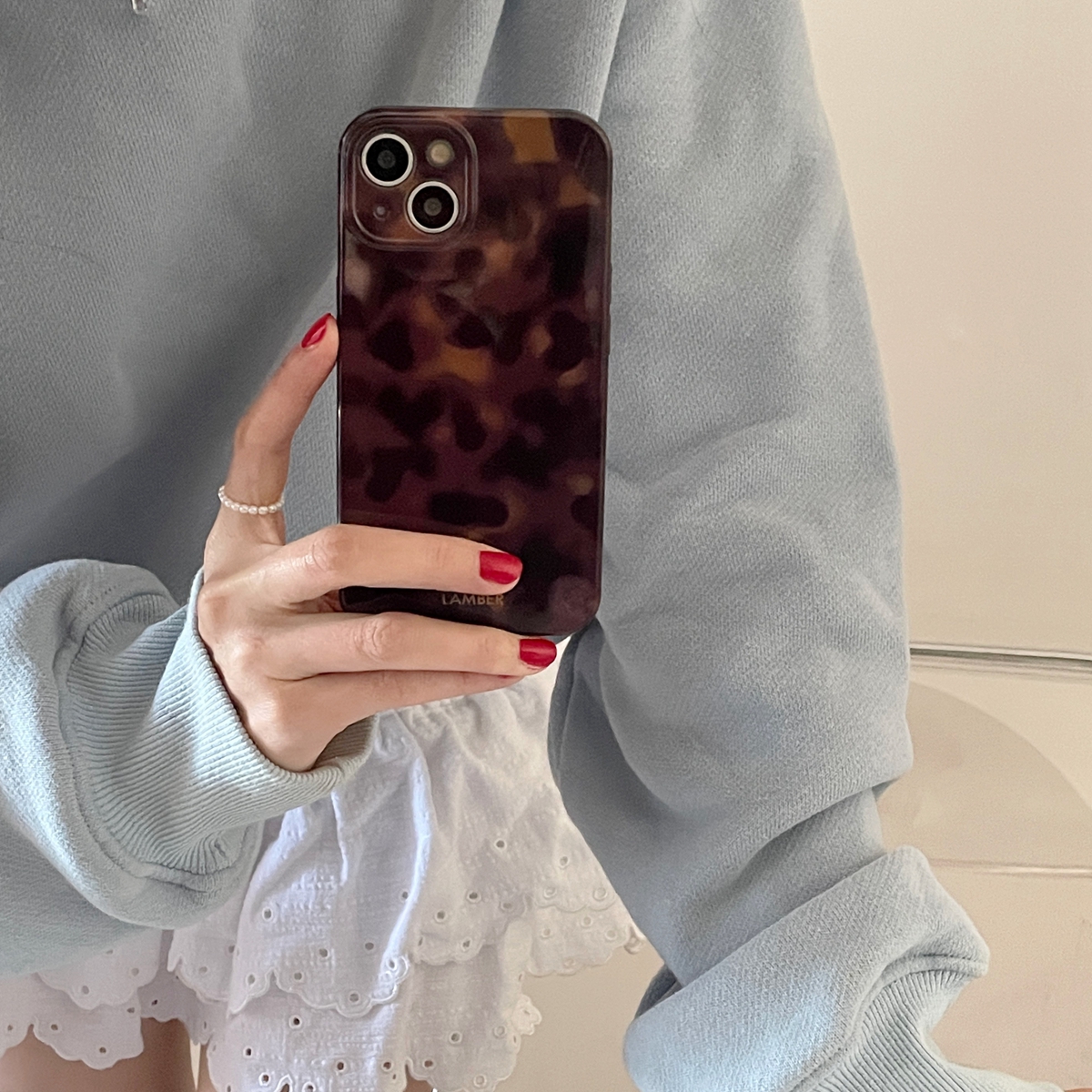 Classic Stylish Amber Color Lamber Pattern Glossy Phone Cover Case for iPhone 16 15 14 13 12 11 Pro Max Plus