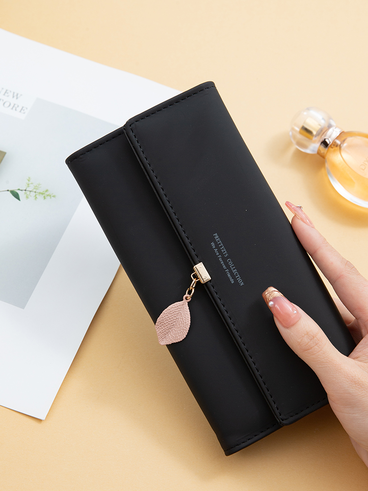 spring and summer women's PU leather Japanese and South Korea small fresh leaf pendant three fold bag large capa: black