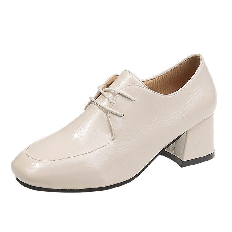 Tjocka höga klackar oxford skor för kvinnor skor kvinnlig solid lack läder snörning rund tå fritidsskor kvinna plus storlek 42: Beige / 8.5