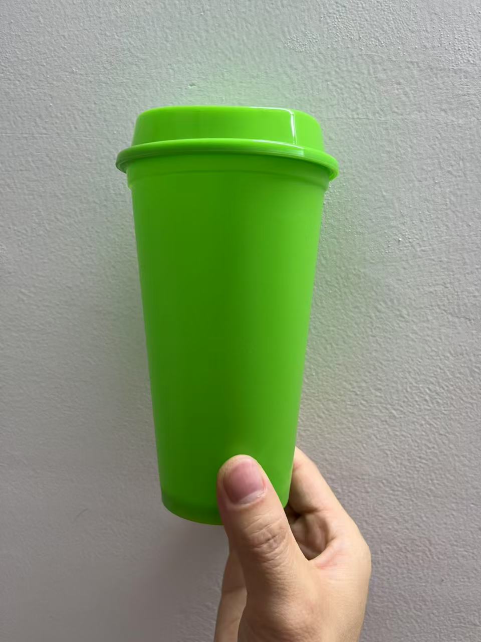 BPA free reusable 480ml 16oz plastic coffee cup travel coffee mug cup drink cup to go: Light Coffee