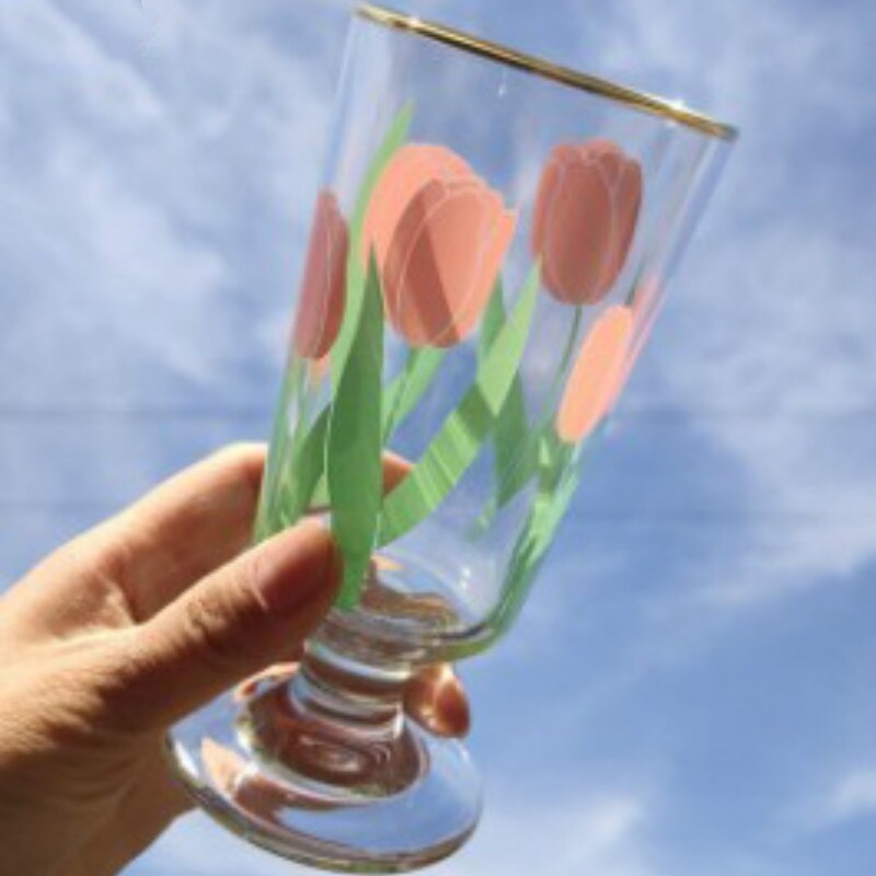 4 stiler klassisk kjærlighet som bærer 280ml vinglass kopp måke kort fot kopp krysantemum planter whisky vodka smak glass sett: S2 omriss i måke
