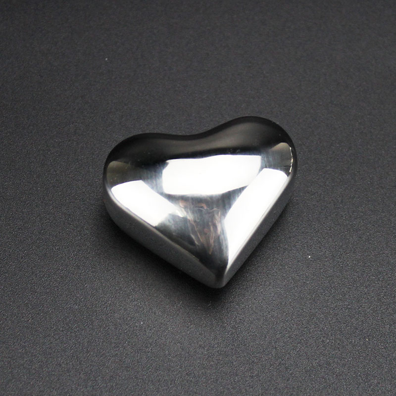Cubos de hielo de acero inoxidable piedras de whisky piedras de enfriamiento reutilizables rocas para bebida vino cerveza mantener su bebida fría más tiempo: Heart 1 pcs