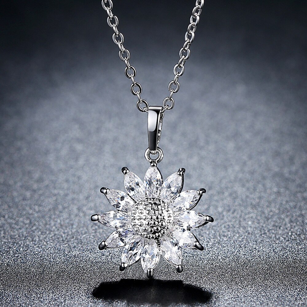 Collana con ciondolo girasole in acciaio inossidabile per donna collana Color oro argento con ciondolo fiore margherita collana girocollo gioielli da sposa ragazza: NC18Y0328-2
