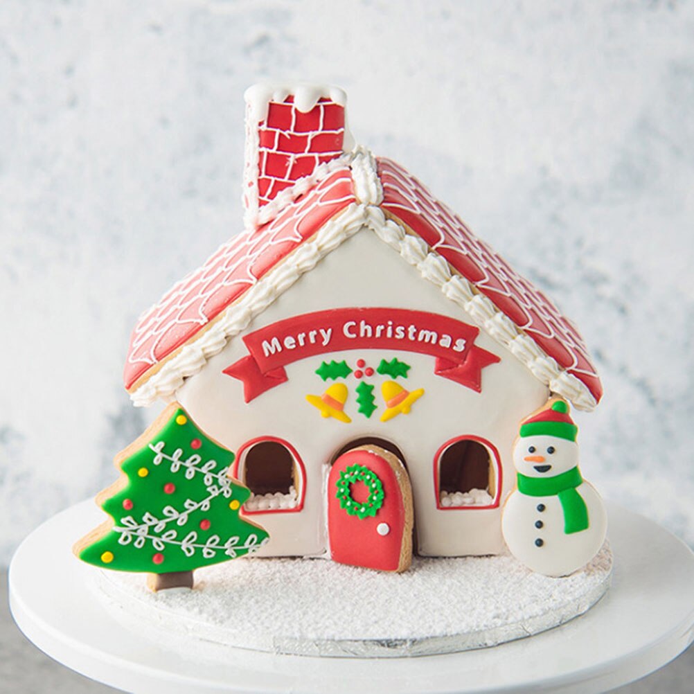 8 Pcs Cookie Cutters Kids Plastic Christmas DIY Mini House Chocolate Biscuit Cookie Mold Cutter For Cafe Kitchen