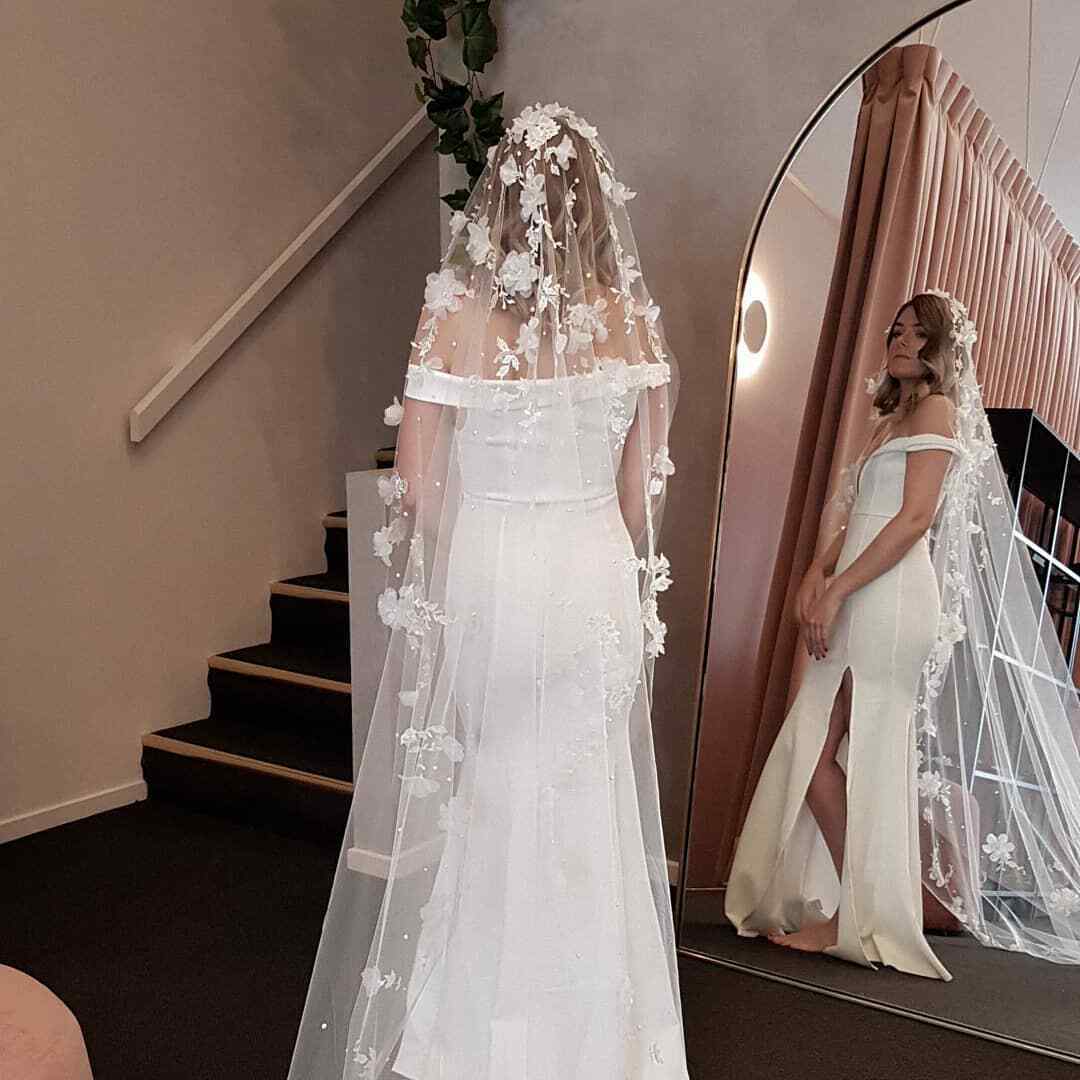 Applikationer bryllup slør 3d blomster perler brudeslør kapel længde brud slør bryllup tilbehør