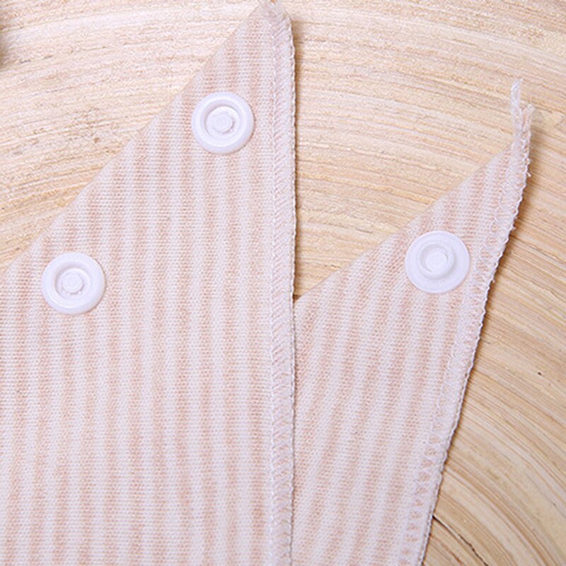 bambino Bavaglini Triangolo di Alta Qualità di Cotone Morbido beige A Righe di Stampa Del bambino Bandana bavaglini dribblare Bavaglini