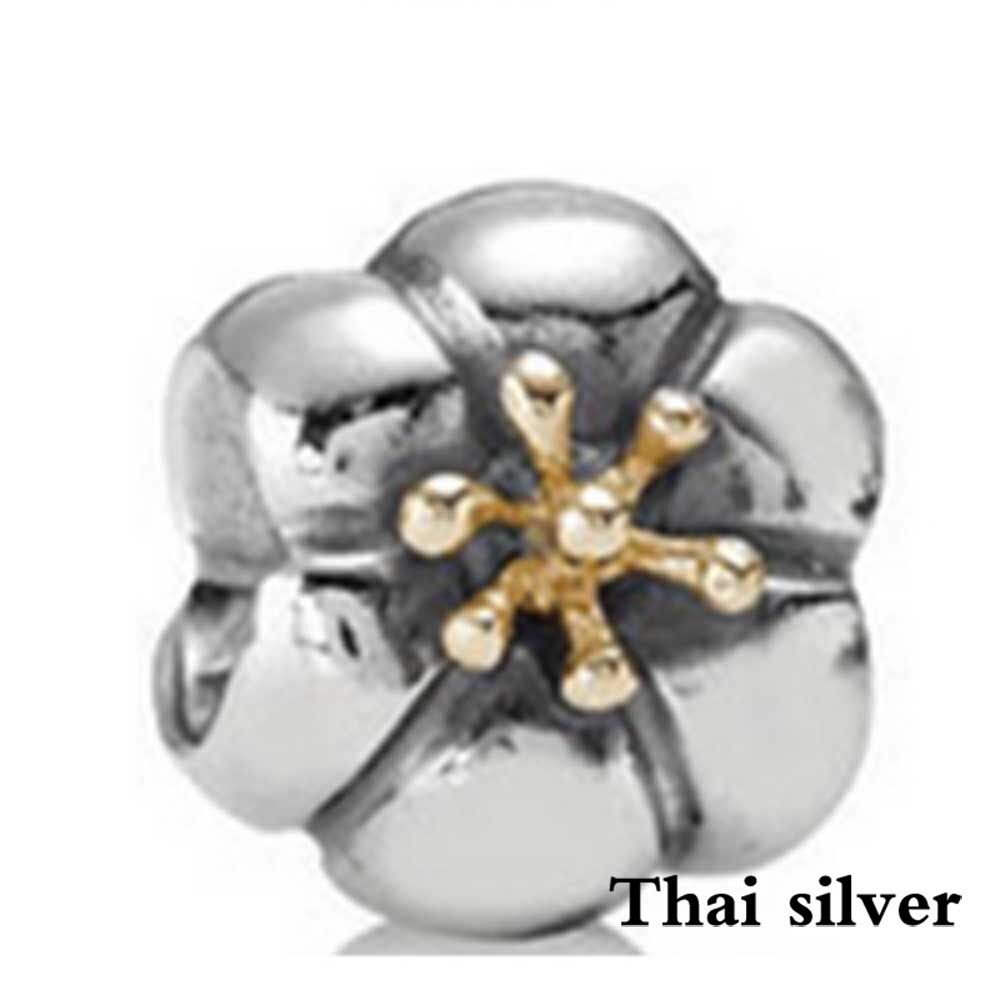 2019 NEW Thai Argento Nobile Arco Metropolitana Carosello Romantico Giorno di san valentino del Regalo di Fascino del Fiocco di Neve In Rilievo Collezione In Edizione Limitata: PDLLW0617