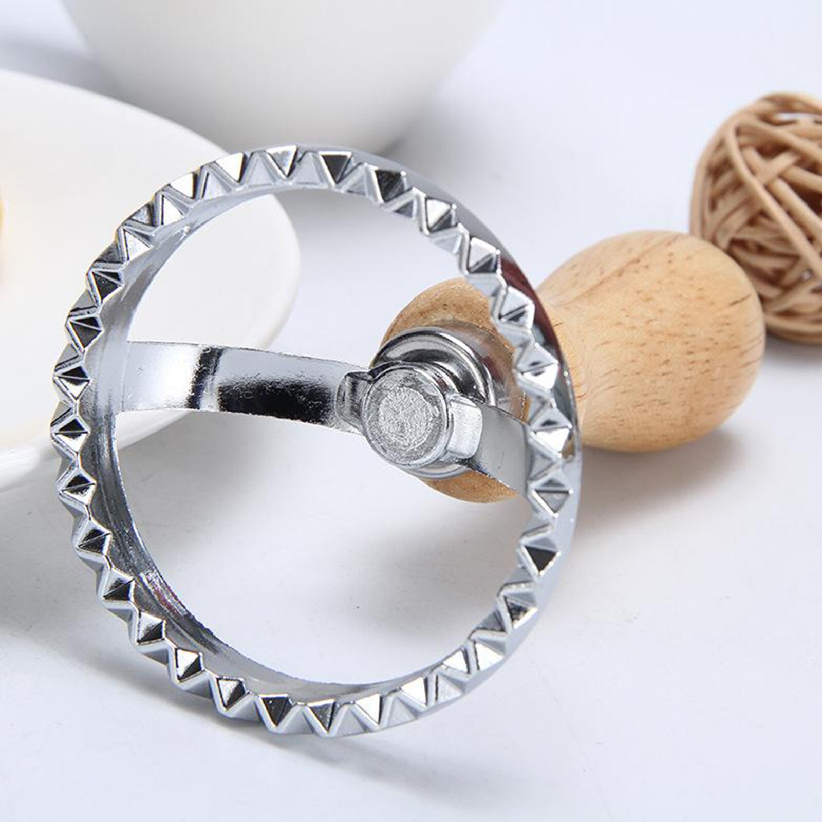 Ravioli Stamp Maker Cutter Pasta Maker Mold with Wooden Handle and Fluted Edge, Pasta Press Kitchen Attachment