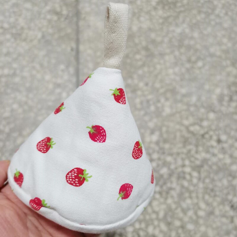 Kitchen Gloves While Cooking Protect Hands Non-Slip Heat Resistant Kitchen Accessories For Pot Holder XHC88: small strawberry