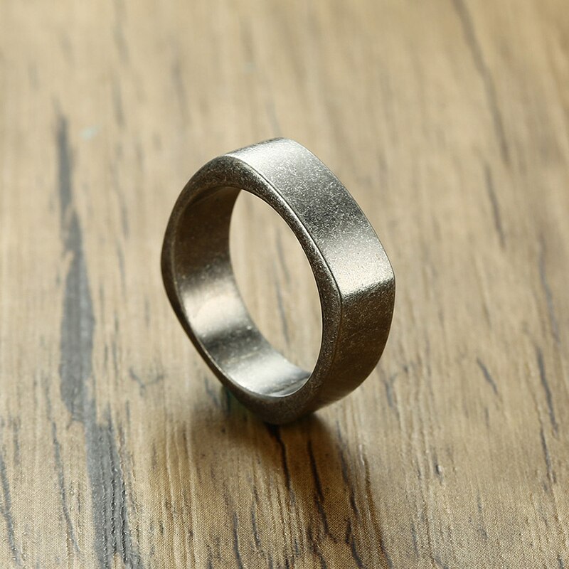 Bague homme acier inoxydable carré couleur argent Antique mat brossé Simple chevalière