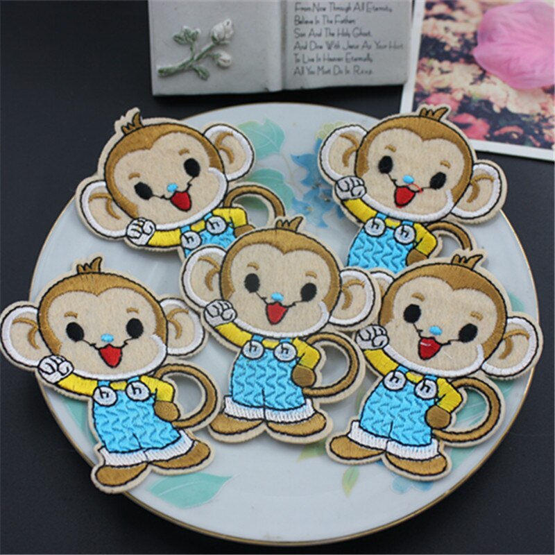 Sewing Clothes Patch Iron On Embroidery Patches Hotfix Applique Motifs Sew On Garment Stickers fish monkey horse Cool