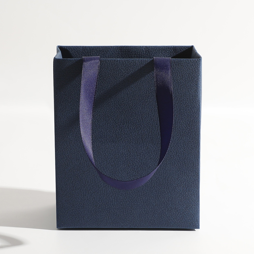 Mode Kartonnen Papieren Winkelen Handtas Geschenkverpakking Zak Draagbare Zwart Wit Inpak Tote Met Handvatten Diversen Opbergtasje: Licht Groen