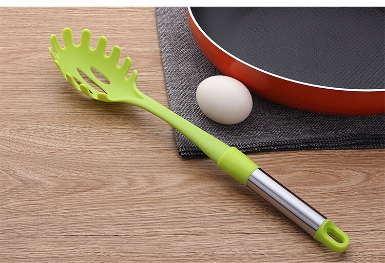 1 ST Siliconen Praktische Pasta Noodle Lepel Pasta Scoop vergiet Noodle Spaghetti Pollepel Slot Lepel Nylon Vergiet Gadget KX 199