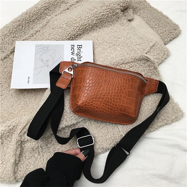 Yogodlns Casual Bag for Women Alligator Leather Phone Pouch Ladies Wide Strap Belt Crossbody bag: Brown