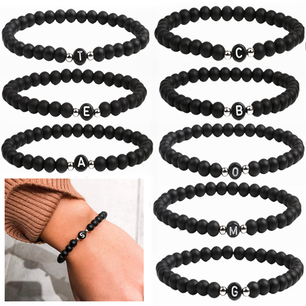 Pulsera de 26 letras de piedra blanca y negra hecha a mano DIY para mujeres, hombres, joyería para parejas, pulsera elástica de cuentas de la suerte de la amistad, para niños