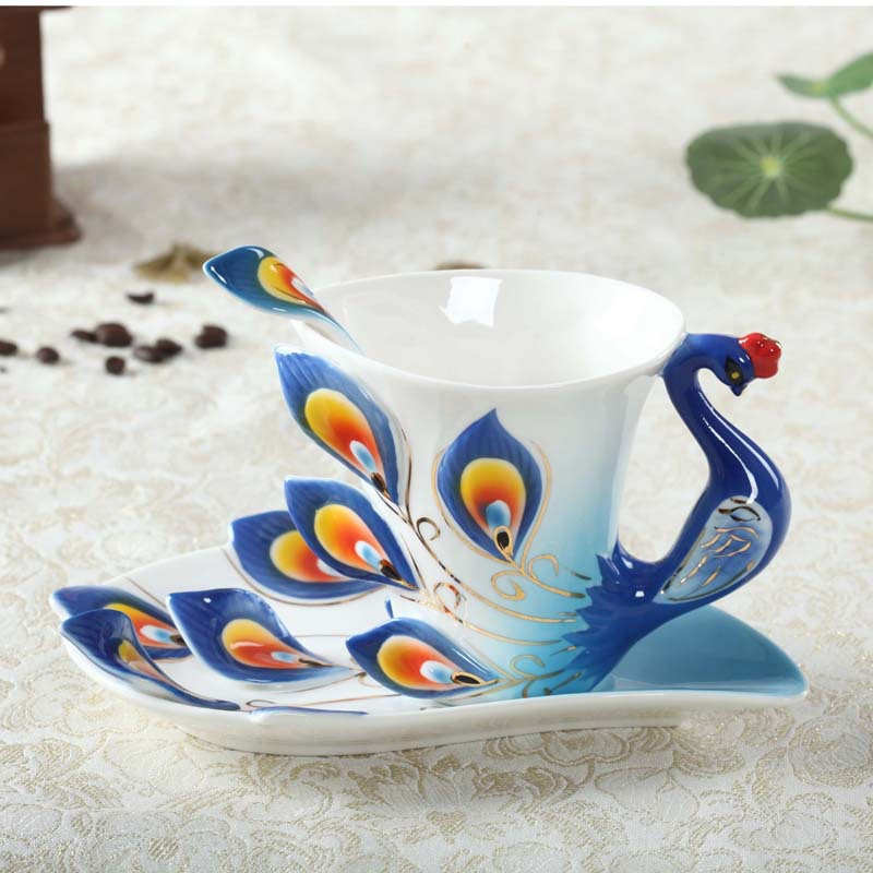 Taza de pavo real esmaltada de Color de cerámica con plato de café té beber agua tazas artesanales decoración creativa cumpleaños de San Valentín