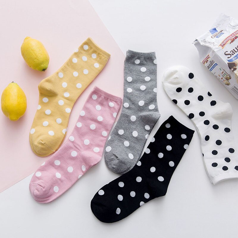 Novo outono e inverno meias femininas polka dot moda meias, algodão em tubo vaca meias femininas