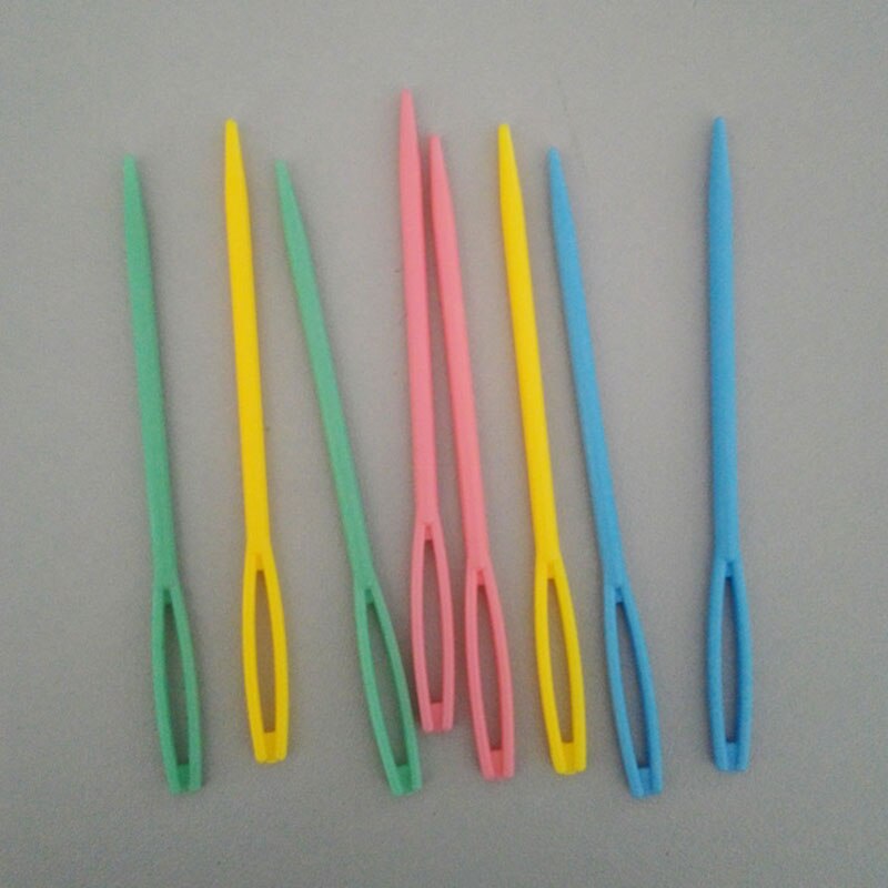 Random Color Mixed Plastic Knitting Needles Hand Sewing Crochet Hook Large Eye Needles Darning DIY Tool 2.5mm, 7x0.5cm 10 PCs