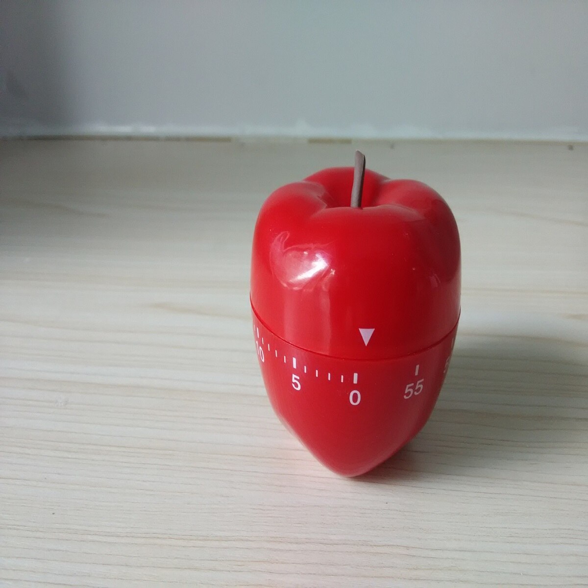 Red Apple Shaped Timer 1PC Fruit Shape Mechanical Timer Home Use Countdown Timer Manual Cooking Timekeeper Kitchen Reminder