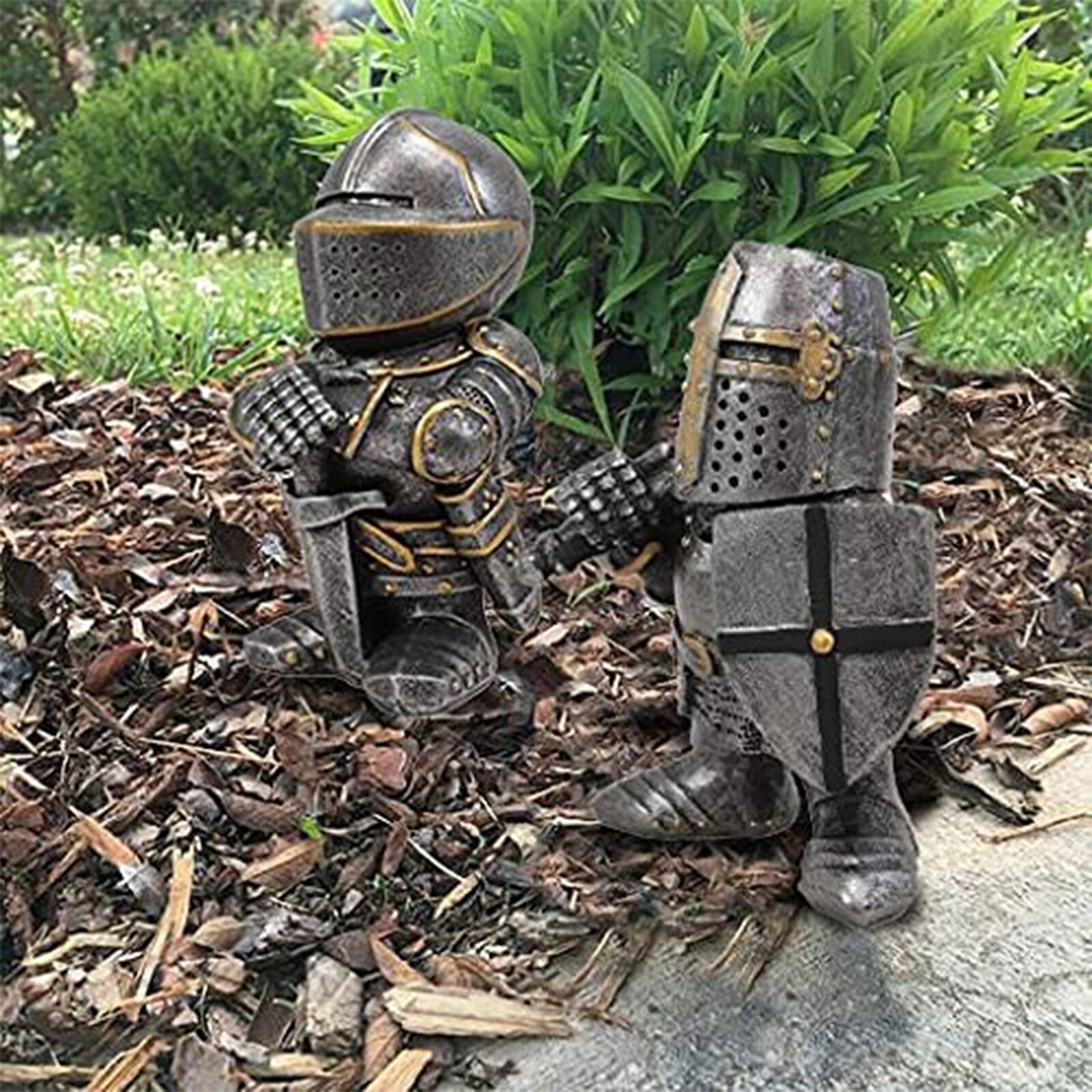 Garden Sculpture Knight Guard Statue Decoration for Outdoor Patio Lawn Home Hand-made Garden Knight Gnome Guards Sculpture