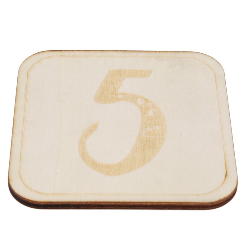 Baby Milestone Card Vintage Numbers Engraved Wood Infants Bathing Newborn Photography Props Set: 5