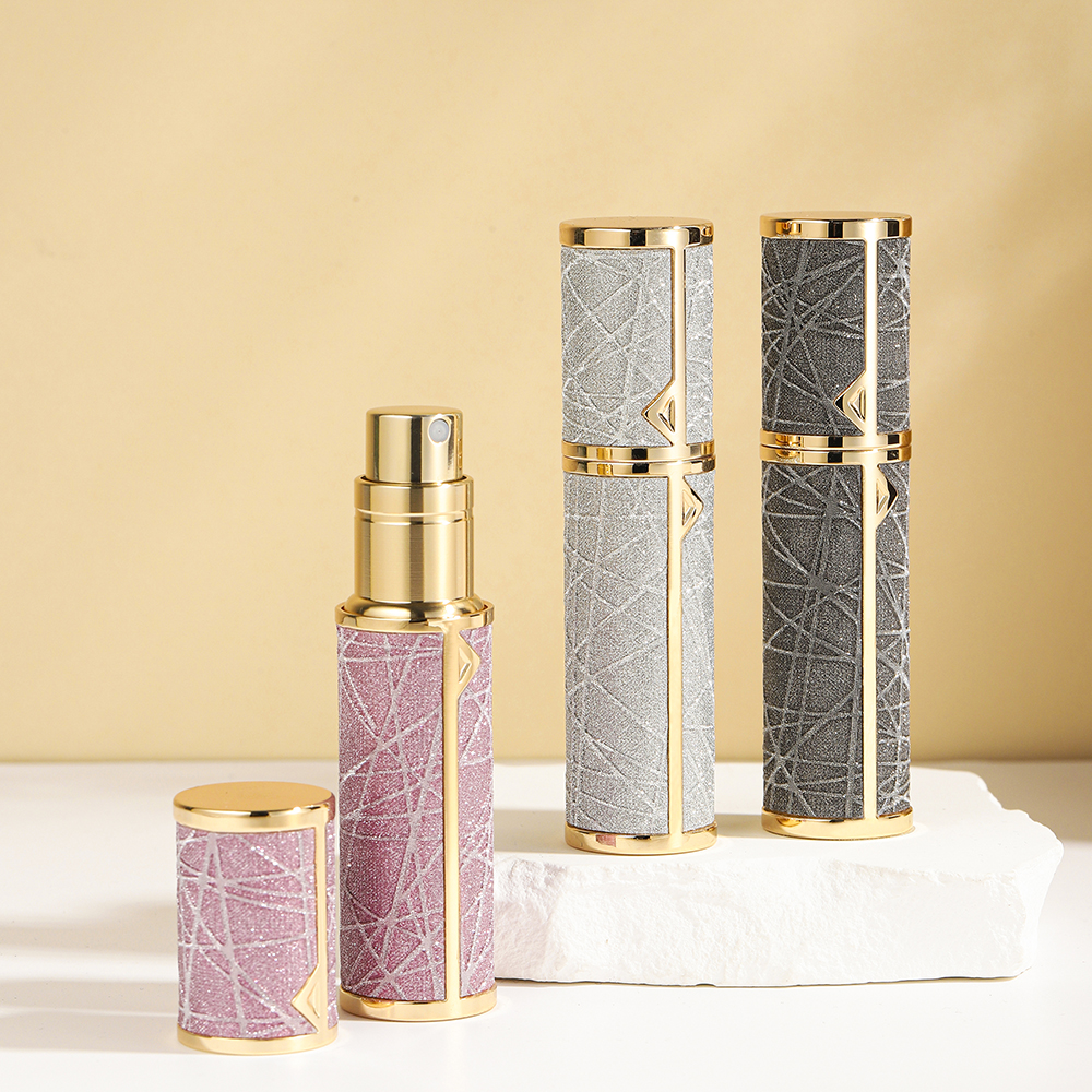 Atomizador de Perfume de cuero de 5ml, contenedores de cosméticos líquidos portátiles, Mini botellas rellenables de Perfume para viaje, pulverizador vacío