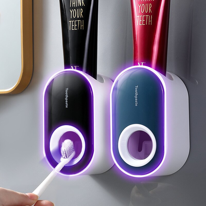 Automatic toothpaste squeezing device, mirror-free punching toothbrush rack, lazy squeezing toothpaste