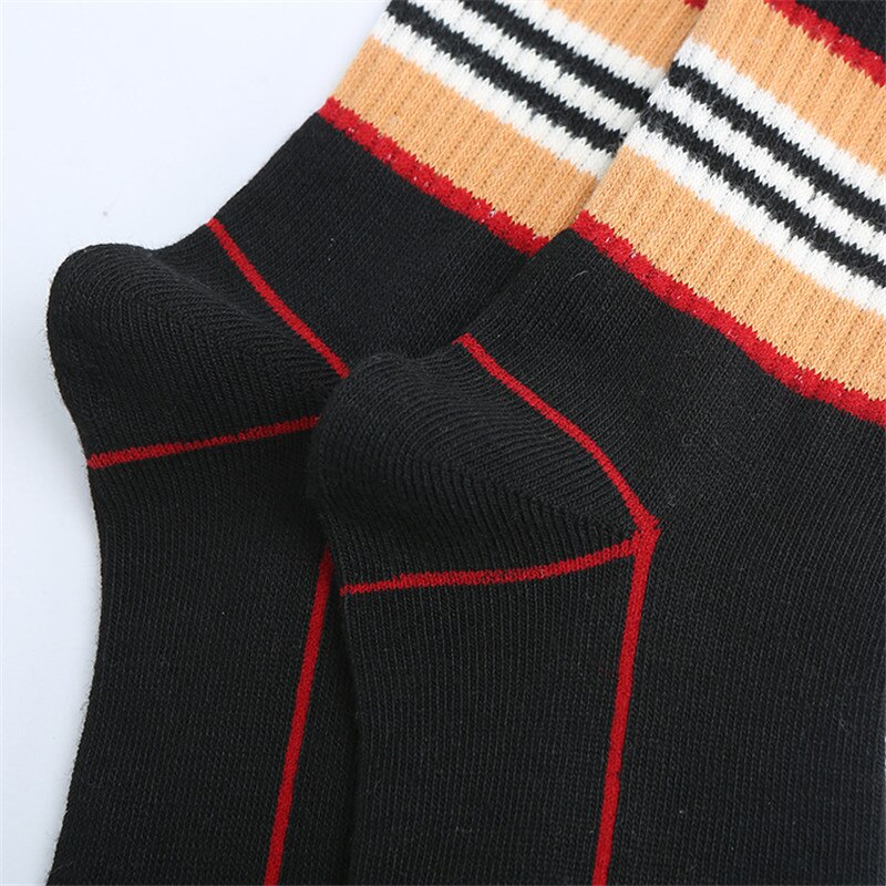 2 Pairs/Lot Children Stiped Socks for Girl&Boy Kids Socks School Sports Style Cotton Black&White Socks for Students