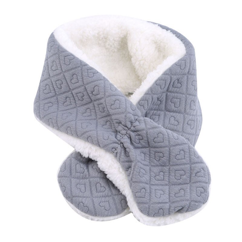 Moda crianças inverno roupas de bebê manter quente cachecol miúdo coração forma padrão cachecol do bebê pescoço com veludo espessamento mais quente