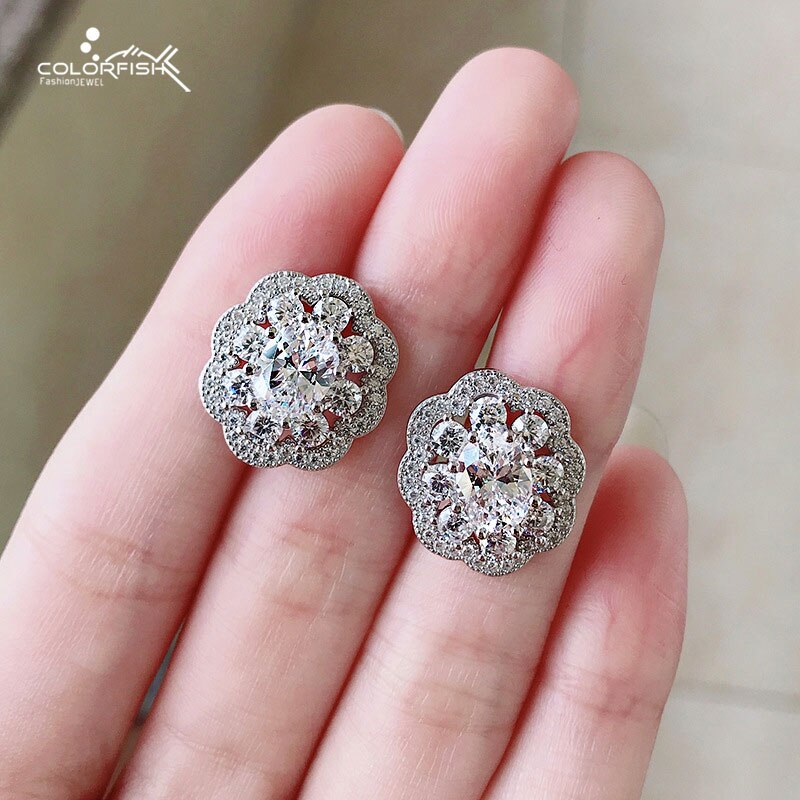 COLORFISH Solid 925 Sterling Silver High carbon drill Simulation Ruby Woman Ear studs Accessories