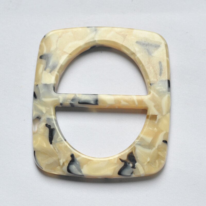 A nova cadeia de lenços lenços edição Han populares fivela fivela folha de acetato atacado palavra