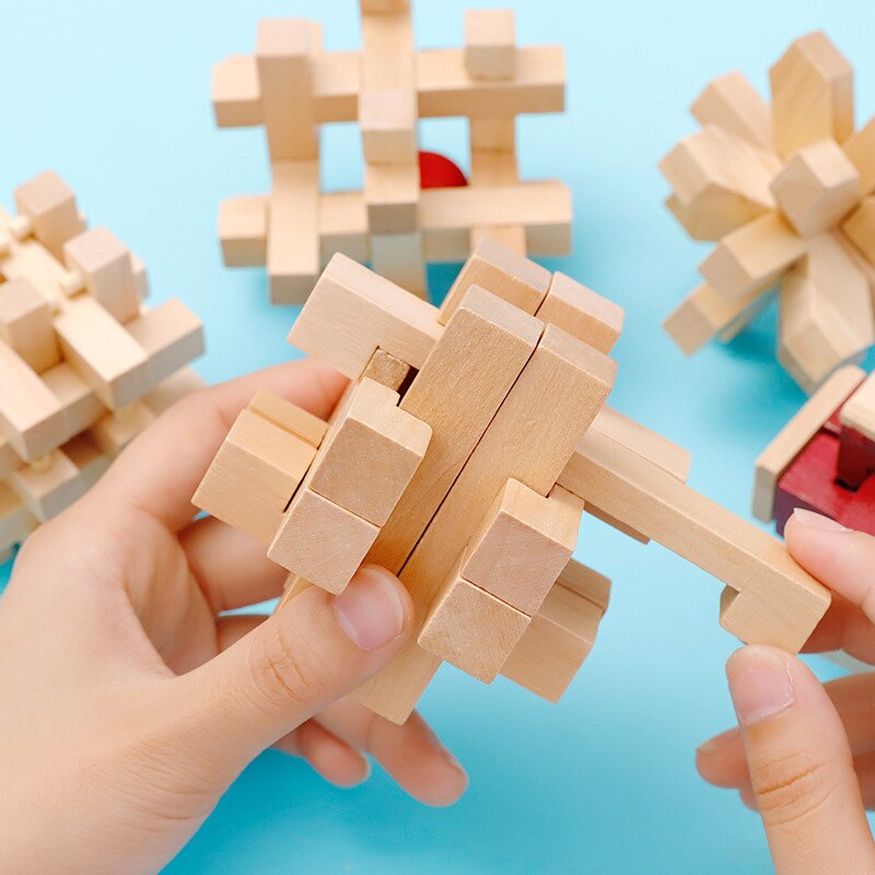 4Pcs/Set Intellectual unlock game Luban Lock Insert and assemble toys Decompression cube Wooden lock toy brain game