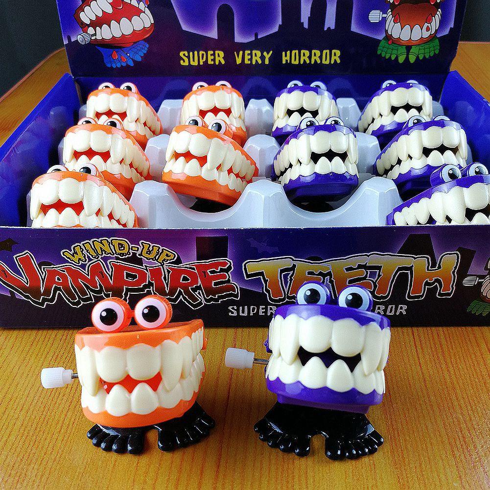 Novelty Funny Winding Spring-Winding with Eyes Jumping Teeth Ghost Teeth Halloween Christmas Small Toy