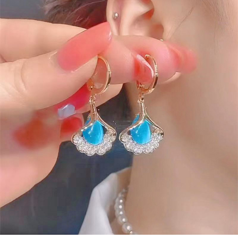 Korean Zircon Water Earrings for Women Shiny Crystal Long Pendant Dangle Earring Girls Wedding Party Jewelry: Rust Red