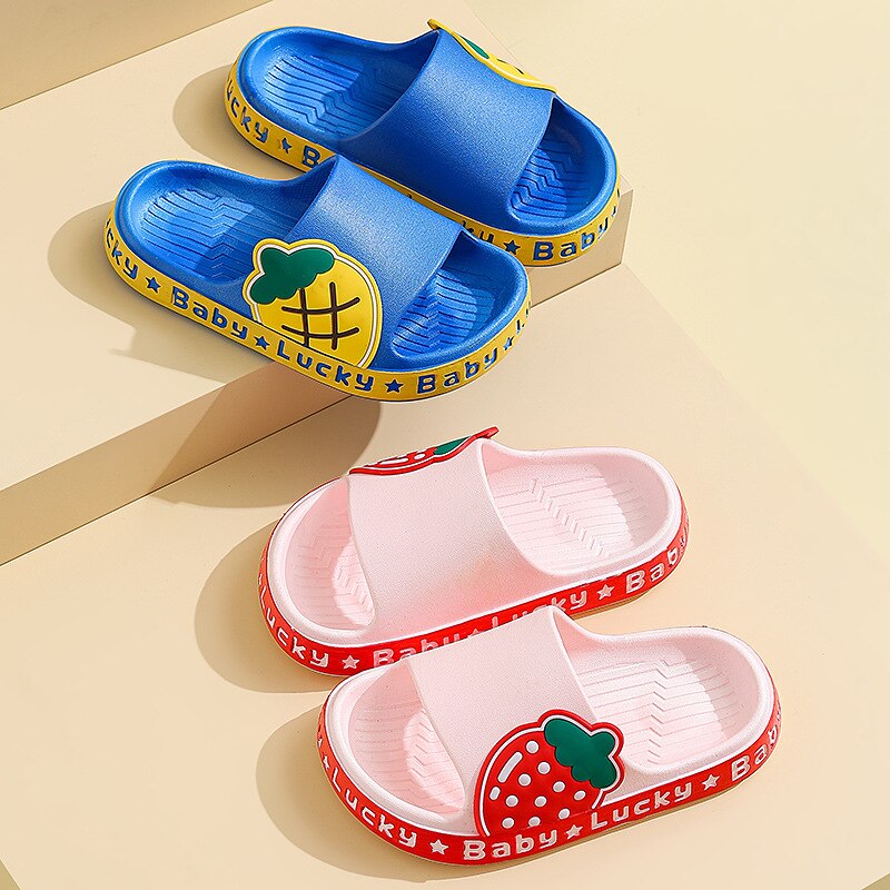 2022 Zomer Kinderen Schoenen Aardbei Meisjes Slippers Non-Slip Sandalen Voor Jongens Indoor Peuter Grappige Slippers Kinderen Slippers