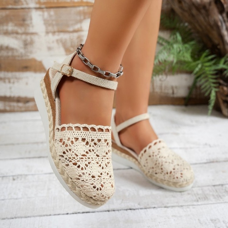 Sandale Espadrilles unter geschlossener Zehenpartie Esparto-Knöchelarmband mit Schnalle-Textil-Spitzendetail Frau Keilabsatz aus Esparto und Plateau
