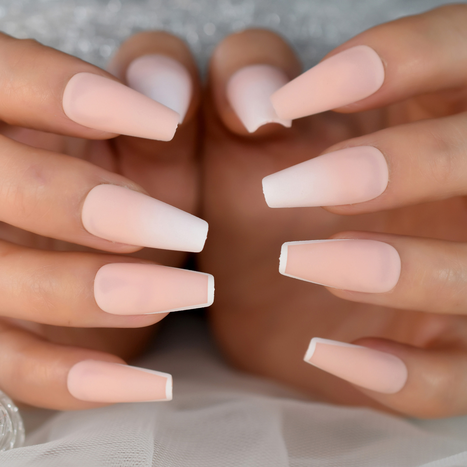 Faux-ongles en forme de cercueil de taille moyenne, couleur lait, jolis ongles, presse sur faux ongles, fournitures pour professionnels, 24 pièces/ensemble