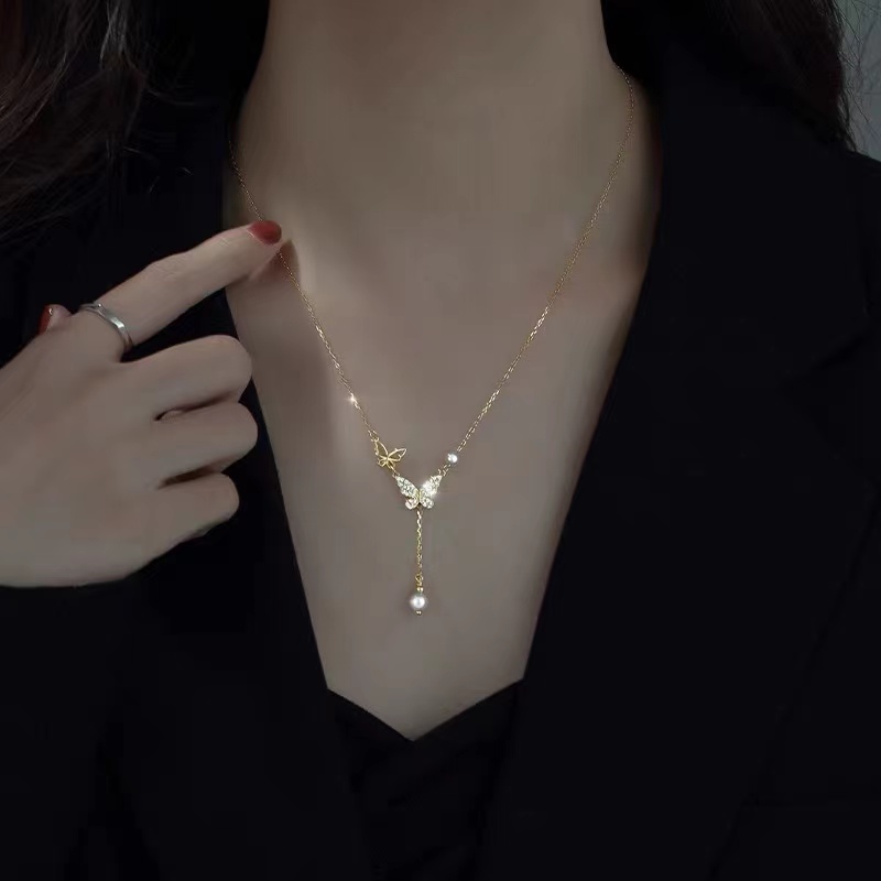 Trend Unique Delicate Chalcedony Tulip Pendant Necklace Women High Jewelry Party